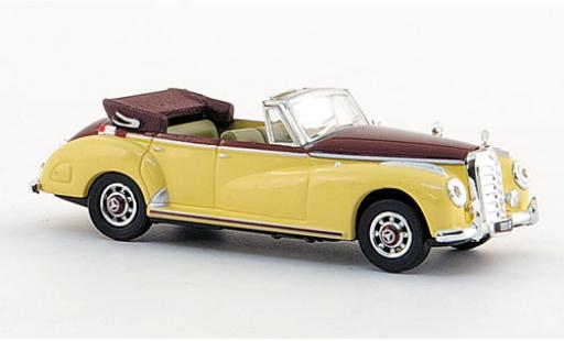 Diecast model cars Mercedes 300 Cabriolet C Convertible beige/red 1955 1/87 Ricko