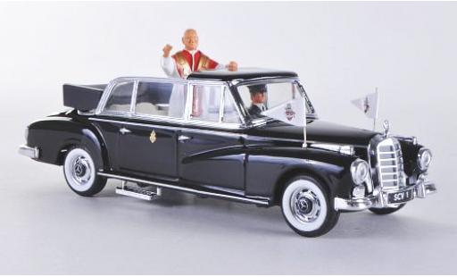 Diecast model cars Mercedes 300 Base D black 1960 Pape Giovanni XXIII 1/43 Rio