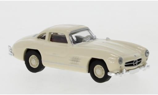 Diecast model cars Mercedes 300 Coupe SL beige 1/87 Schuco