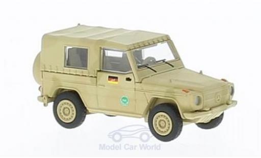 Diecast model cars Mercedes Classe G Base matt-beige ISAF 1/87 Schuco