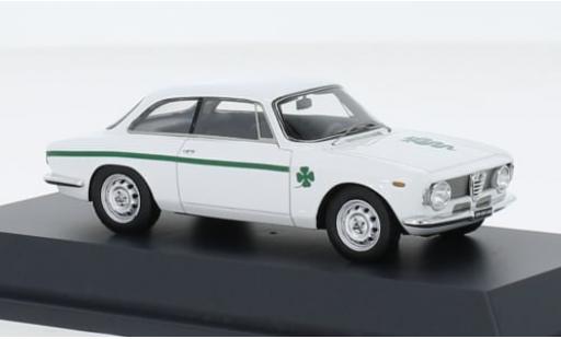 Diecast model cars Alfa Romeo Giulia sprint gta A white 1965 1/43 Schuco ProR