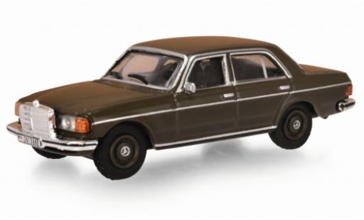 Diecast model cars Mercedes 230 Coupe E (W123) Bundeswehr 1/87 Schuco