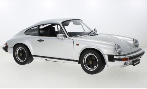 Diecast model cars Porsche 911 Carrera 3.2 d 1/12 Schuco