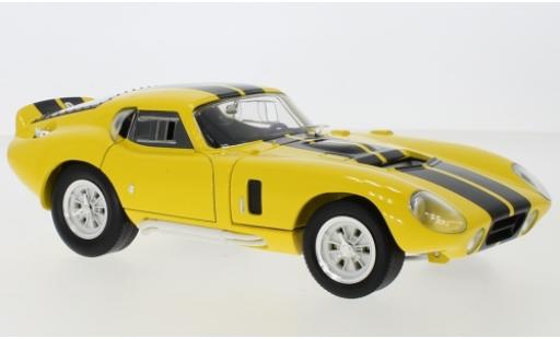 Diecast model cars Shelby Daytona Coupe Base yellow Lucky Die Cas 1/18 Lucky Die Cast