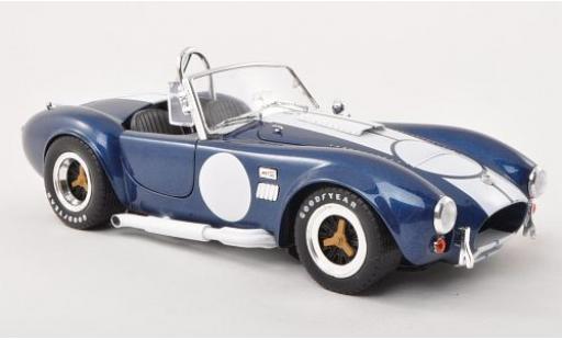 Diecast model cars Shelby Cobra 427 S/C metallic blue/white l&Atilde;&copy;gende Series 1/18 Shelby Collectibles