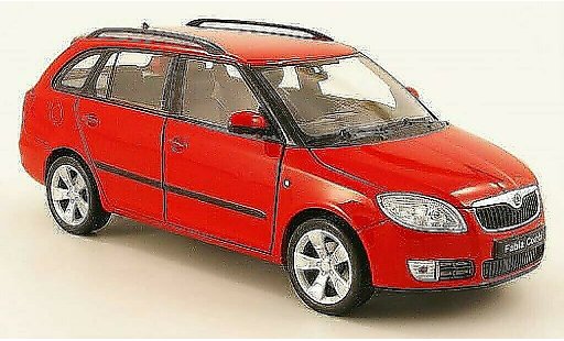 Skoda Fabia Combi 1/24 Welly red diecast model cars