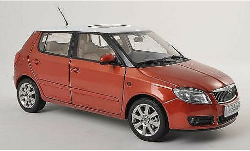 Skoda Fabia Base 1/18 Paudi copper/white 2008 diecast model cars