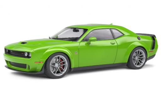 Diecast model cars Dodge Challenger Scat Pack R/T green/black 2020 1/18 Solido