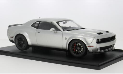 Diecast model cars Dodge Challenger SRT Hellcat Redeye silver 1/18 Solido