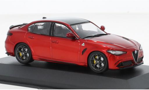 Diecast model cars Alfa Romeo Giulia quadrifoglio metallise red 2020 1/43 Solido