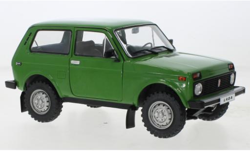 Diecast model cars Lada Niva Base vert 1980 1/18 Solido