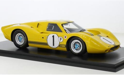Diecast model cars Ford GT40 Mk IV RHD No.1 12h Sebring 1967 1/18 Spark