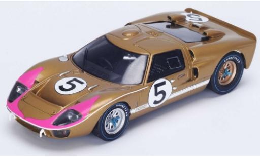 Diecast model cars Ford GT40 Mk II MkII No.5 24h Le Mans 1966 R.Bucknum/D.Hutcherson 1/18 Spark