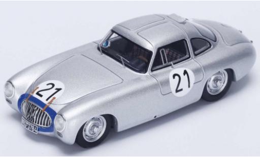 Diecast model cars Mercedes 300 Base SL (W194) No.21 24h Le Mans 1952 H.Lang/F.Riess 1/43 Spark
