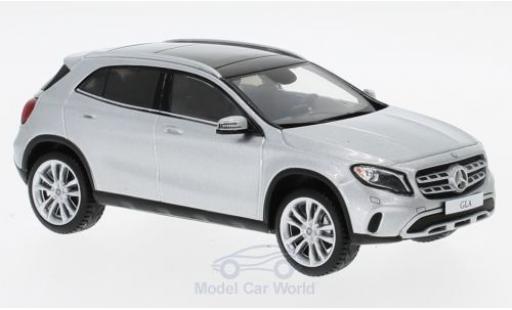 Diecast model cars Mercedes GLA Base 250 grey 2017 1/43 Spark