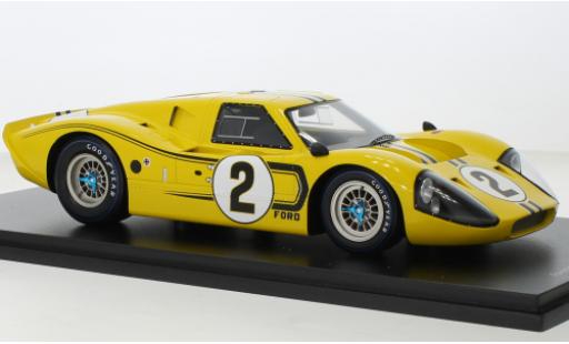 Diecast model cars Ford GT40 Mk IV No.2 24h Le Mans 1967 1/18 Spark
