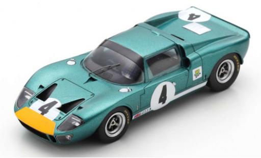 Diecast model cars Ford GT40 Mk I RHD No.4 1000 Km Spa 1967 1/43 Spark