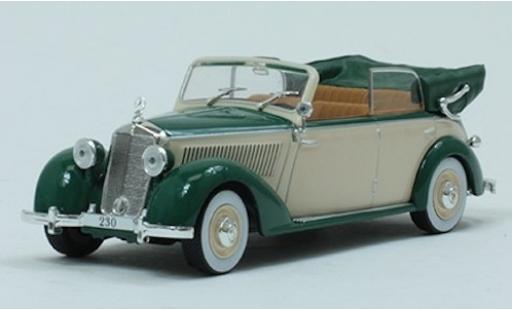 Diecast model cars Mercedes 230 Base Convertible D green/beige 1939 without Vitrine 1/43 SpecialC