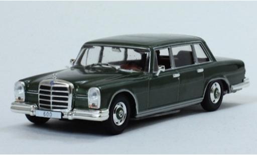 Diecast model cars Mercedes 600 Base metallic green 1964 without Vitrine 1/43 SpecialC