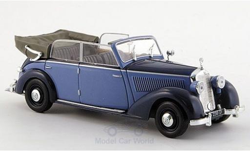Diecast model cars Mercedes 230 Base Convertible D (W 153) blue/blue 1939 without Vitrine 1/43 SpecialC