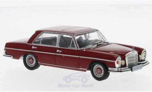 Diecast model cars Mercedes 300 6.3 SEL (W109) red 1968 without Vitrine 1/43 SpecialC