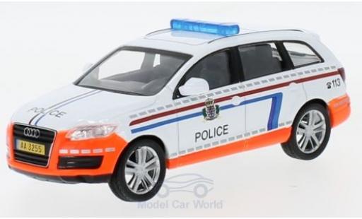 Diecast model cars Audi Q7 police without Vitrine 1/43 SpecialC