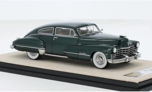 Diecast model cars Cadillac Series 62 Coupe Club metallise green 1947 1/43 Stamp Models