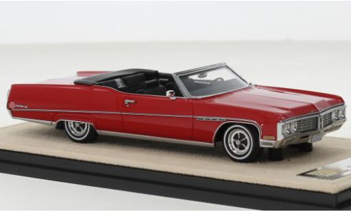 Diecast model cars Buick Electra Convertible 225 red 1970 1/43 Stamp Models