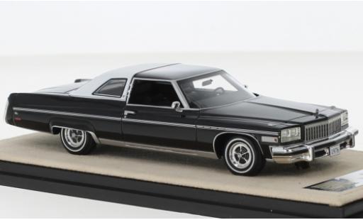Diecast model cars Buick Electra Coupe 225 limited black/white 1976 1/43 Stamp Models