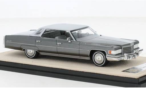 Diecast model cars Cadillac Deville Sedan metallise grey 1976 1/43 Stamp Models