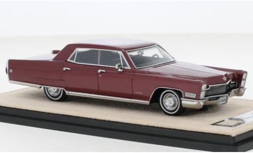 Diecast model cars Cadillac Fleetwood Sixty Special 60 metallise red 1968 1/43 Stamp Models