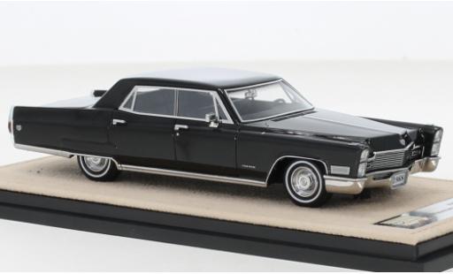 Diecast model cars Cadillac Fleetwood Sixty Special 60 black 1968 1/43 Stamp Models