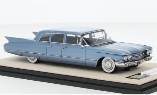 Diecast model cars Cadillac Fleetwood Limousine 75 metallise blue 1960 1/43 Stamp Models