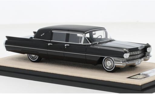 Diecast model cars Cadillac Fleetwood Limousine formula Landau Top black 1968 1/43 Stamp Models