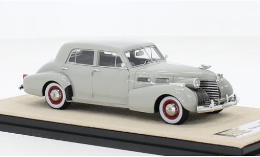 Diecast model cars Cadillac Fleetwood Sixty Special grey 1940 1/43 Stamp Models