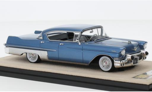 Diecast model cars Cadillac Fleetwood Sixty Special metallise blue 1957 1/43 Stamp Models