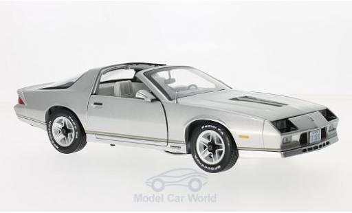 Diecast model cars Chevrolet Camaro Coupe grey 1982 1/18 Sun Star