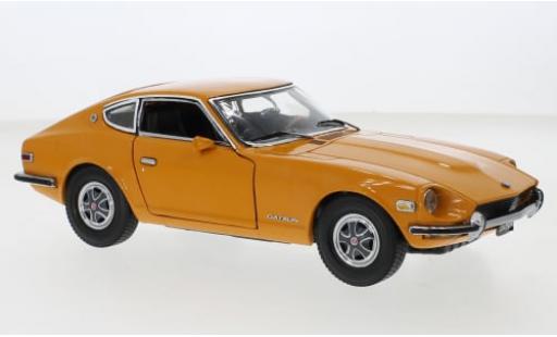 Diecast model cars Datsun 240Z Coupe orange 1972 1/18 Sun Star