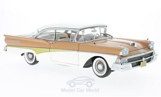 Diecast model cars Ford Fairline 500 Hardtop Failane brown/white 1/18 Sun Star