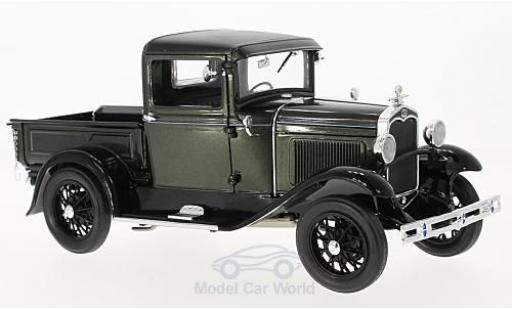 Diecast model cars Ford Model A Pick Up metallic green/black 1931 1/18 Sun Star