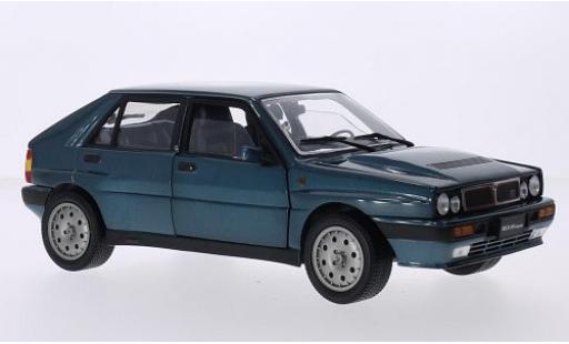 Diecast model cars Lancia Delta HF Integrale 16V metallic blue 1989 1/18 Sun Star