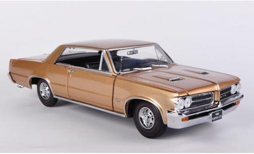 Diecast model cars Pontiac GTO 1964 gold 1/18 Sun Star