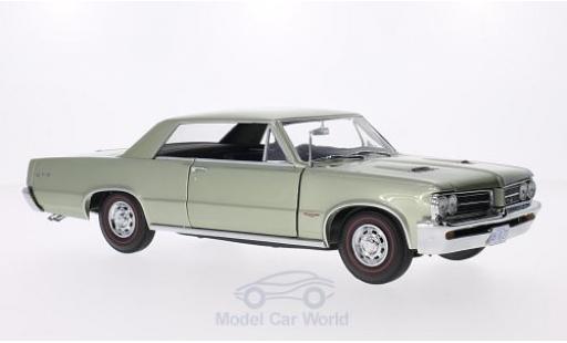 Diecast model cars Pontiac GTO 1964 metallic green 1/18 Sun Star