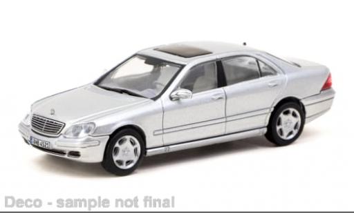 Diecast model cars Mercedes Classe S Base silver 1/64 Tarmac Works
