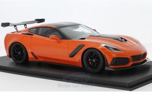 Diecast model cars Chevrolet Corvette ZR1 C7 ZR-1 metallic orange/carbon 1/18 Top Speed