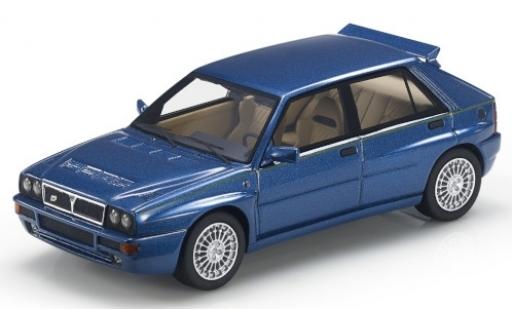 Diecast model cars Lancia Delta HF Integrale Evoluzione metallic blue/Dekor 1/43 Topmarques Collectibles