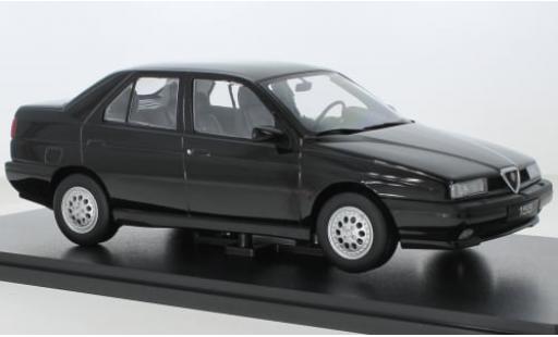 Diecast model cars Alfa Romeo 155 berlina black 1996 1/18 Triple 9 Collection