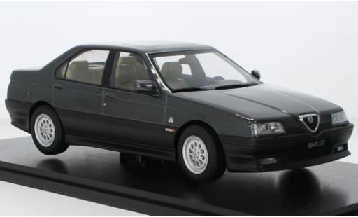 Diecast model cars Alfa Romeo 164 q4 metallise grey 1994 1/18 Triple 9 Collection