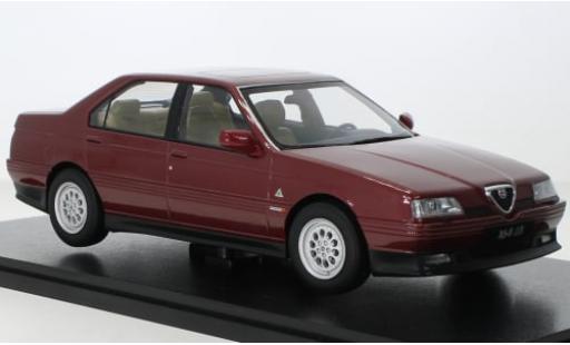 Diecast model cars Alfa Romeo 164 q4 metallise red 1994 1/18 Triple 9 Collection