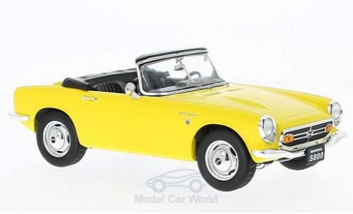 Diecast model cars Honda S800 Roadster Convertible yellow 1966 without Vitrine 1/18 Triple 9 Collection